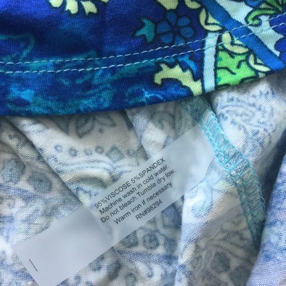 Top - Picture 3 of 3